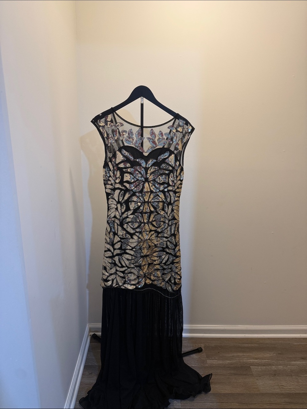 Source Unknown Black and Gold Beaded Maxi Dress